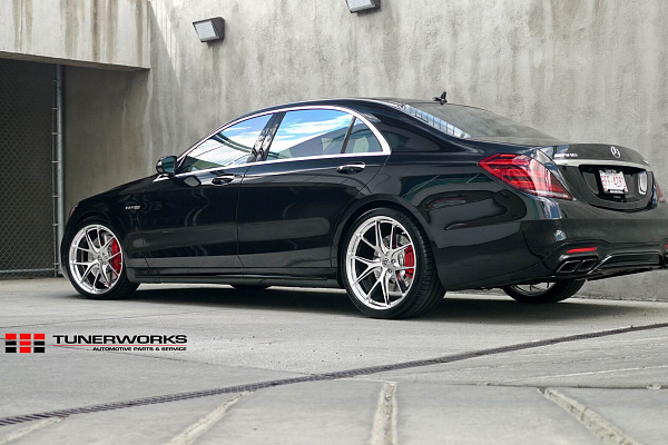 Фото дисков HRE P101 Полированный лак на Mercedes-Benz S-Class (W222, C217)