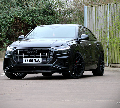 Фото дисков Vossen HF-2 на Audi Q8