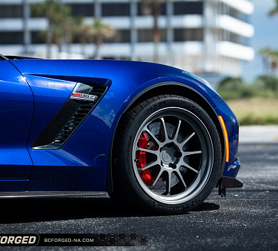 Фото дисков BC Forged TD01 на Chevrolet Corvette C7