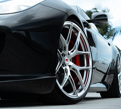 Фото дисков Vossen S21-01 на Ferrari GTC4Lusso