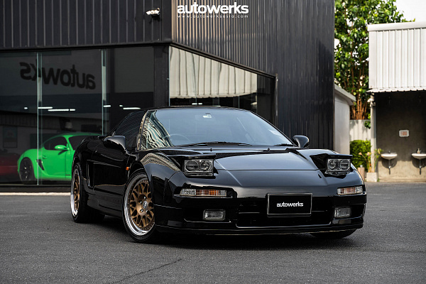 Фото дисков HRE 300 Сатиновое золото на Acura NSX I