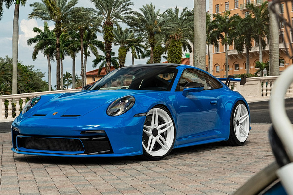 Фото дисков Anrky AN27 Белый глянец на Porsche 911 VIII
