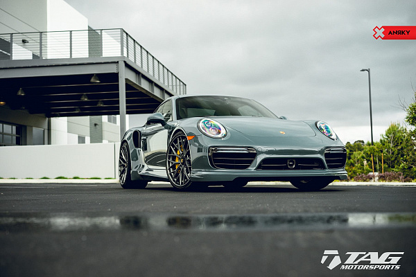 Фото дисков Anrky AN30 Сатиновый графит на Porsche 911 VII