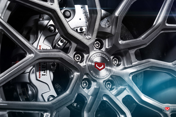 Фото дисков Vossen S17-01 Глянцевый тонированный лак на Ferrari 488