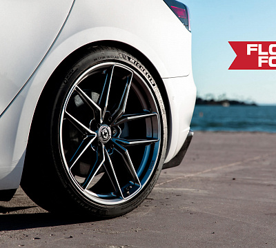 Фото дисков HRE FF21 на Tesla Model 3