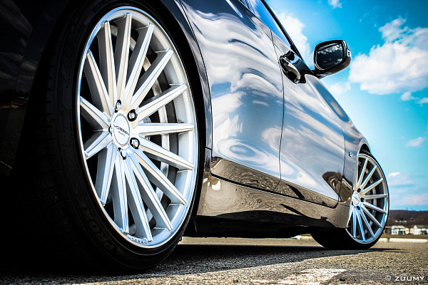Фото дисков Vossen VFS-2 Серебро на Infiniti Q50
