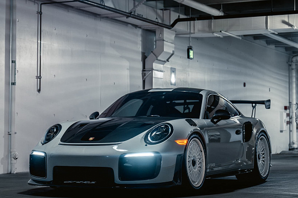 Фото дисков Brixton Forged TR20 Белый глянец на Porsche 911 VII