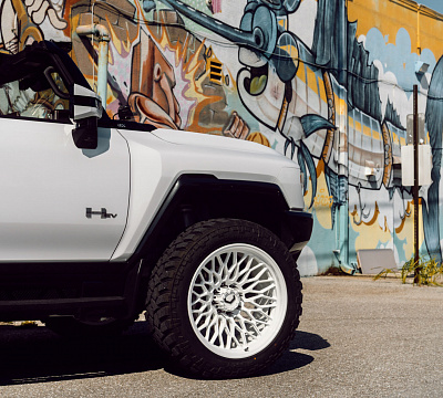 Фото дисков Vossen GNX-02 на GMC Hummer EV