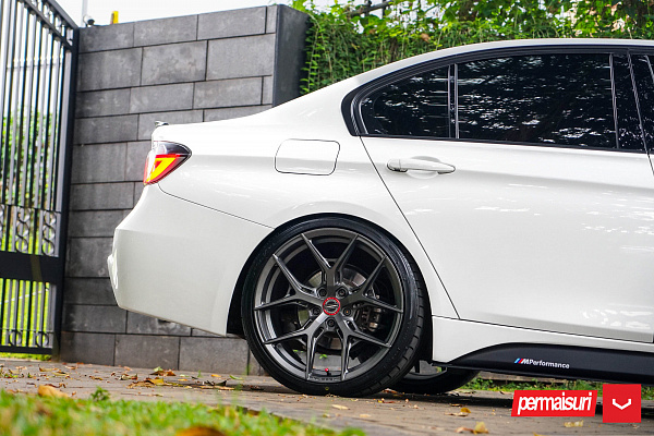 Фото дисков Vossen HF-5 Сатиновый графит на BMW 3/M3 (F3x/F80)