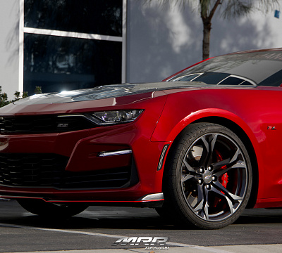 Фото дисков MRR M017 на Chevrolet Camaro VI