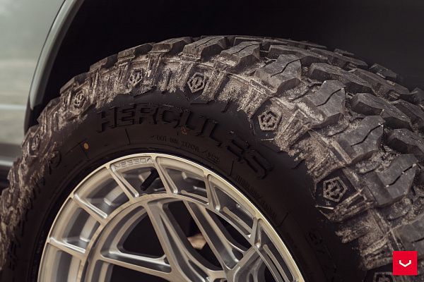 Фото дисков Vossen HFX-1 (6-Lug) Серебро на Ford Bronco