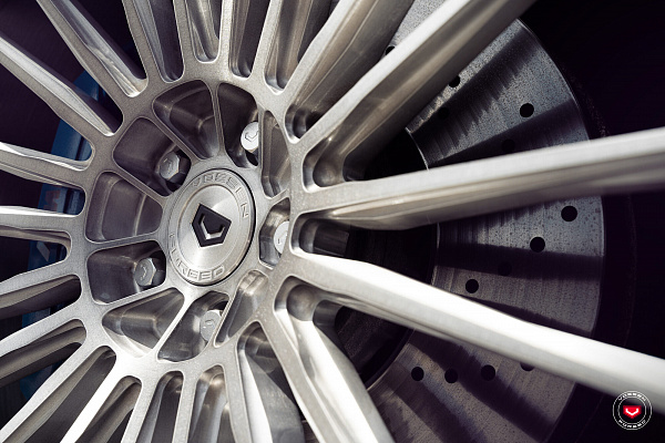 Фото дисков Vossen S17-04 Глянцевый лак на BMW X5/X5 M (G05/G18/F95)