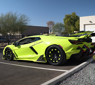 Фото дисков Brixton Forged NC04-R на Lamborghini Revuelto