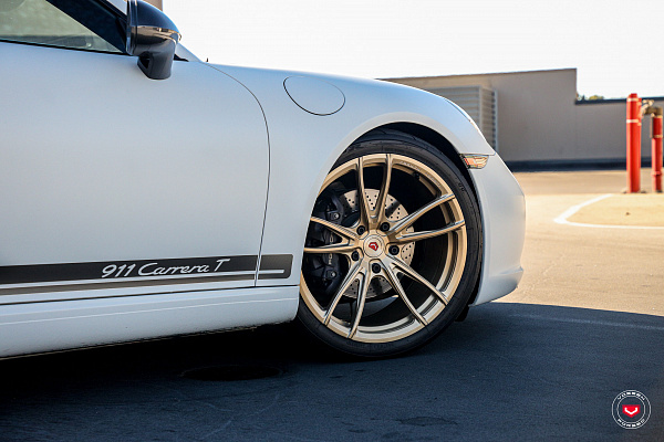 Фото дисков Vossen S17-06 Глянцевая шампань на Porsche 911 VII