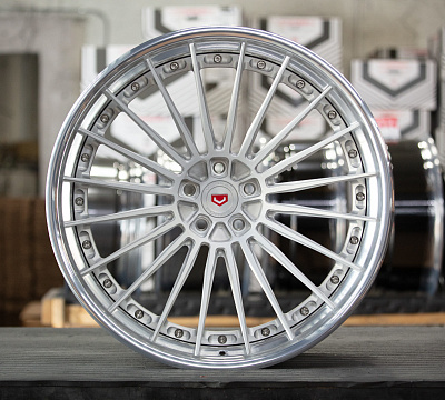 Vossen S17-04 (3-Piece)