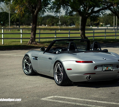 Фото дисков HRE S207 на BMW Z8