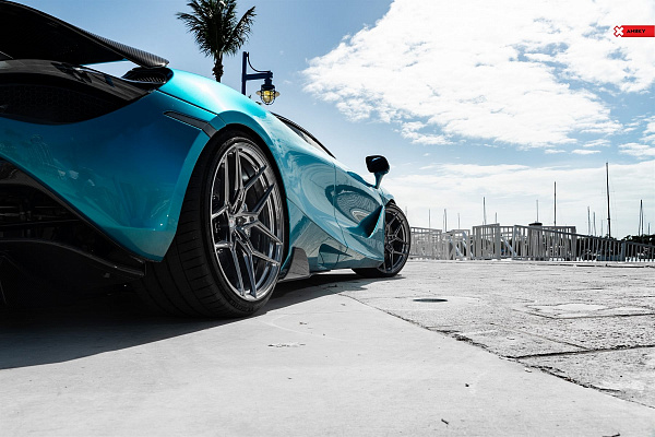 McLaren 720S