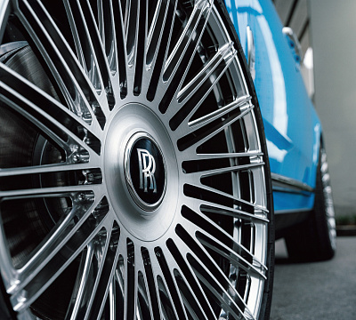 Фото дисков Vossen S17-14 на Rolls-Royce Cullinan