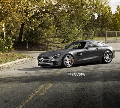 Фото дисков Strasse Wheels SM5R Deep Concave Monoblock на Mercedes-Benz AMG GT I
