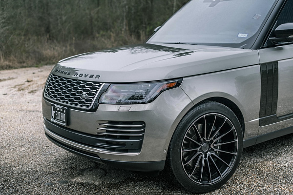 Фото дисков Savini BM16 Алмазная проточка на Land Rover Range Rover IV
