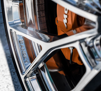 Фото дисков Anrky AN10 на McLaren 600