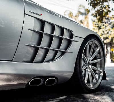Фото дисков Brixton Forged R11-R на Mercedes-Benz SLR McLaren