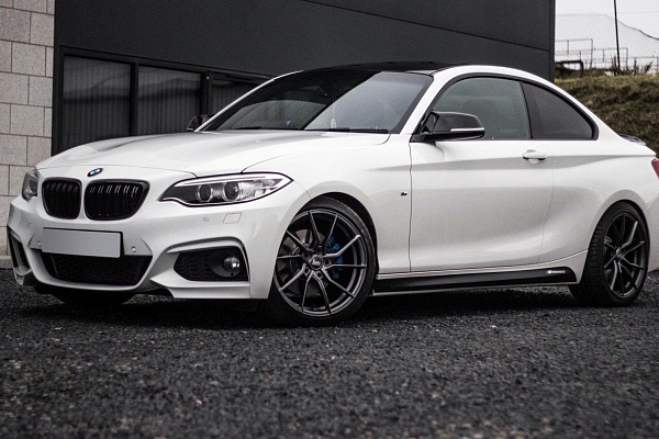 Фото дисков Bola B25 Глянцевый графит на BMW 2/M2 (F22/F87)