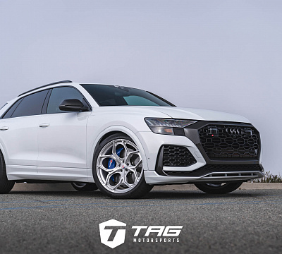 Фото дисков HRE P111SC на Audi Q8