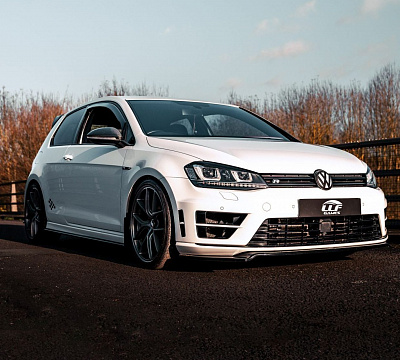 Фото дисков Bola FLE на Volkswagen Golf VII