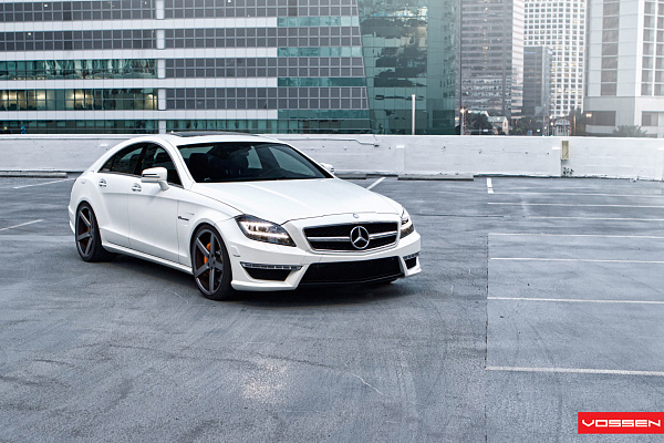 Фото дисков Vossen CV3 Сатиновый графит на Mercedes-Benz CLS (C218)