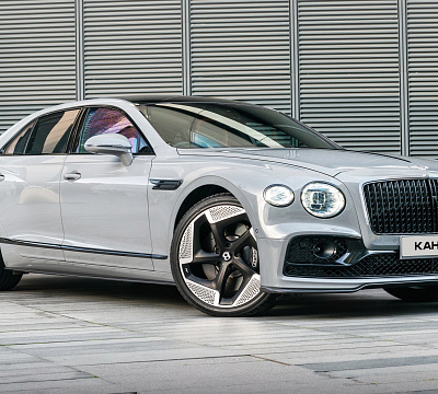 Фото дисков Kahn Type 8 на Bentley Flying Spur III