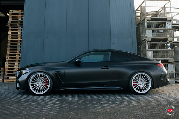 Фото дисков Vossen S17-04 Глянцевый лак на Mercedes-Benz CLE