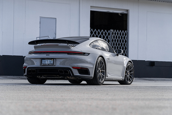 Фото дисков Strasse Wheels SV5 Deep Concave Duoblock Глянцевый тонированный лак на Porsche 911 VIII