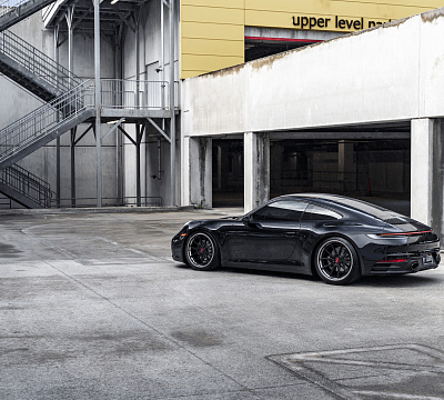Фото дисков Strasse Wheels SV5 Deep Concave FS на Porsche 911 VIII