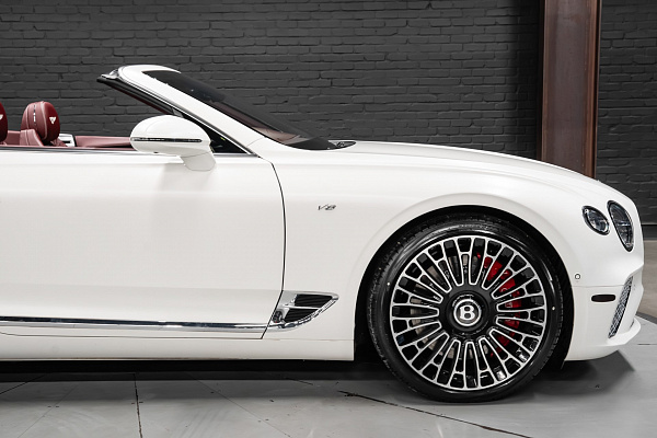 Фото дисков Brixton Forged LX01 Алмазная проточка на Bentley Continental GT III