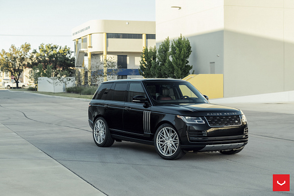 Фото дисков Vossen HF-7 Серебро на Land Rover Range Rover IV