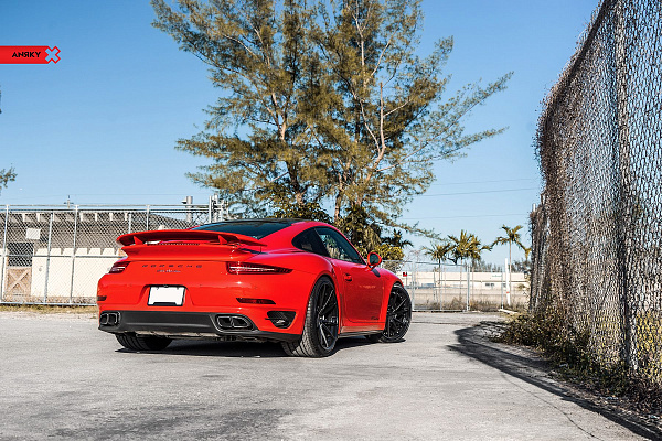 Фото дисков Anrky AN33 Черный сатин на Porsche 911 VII