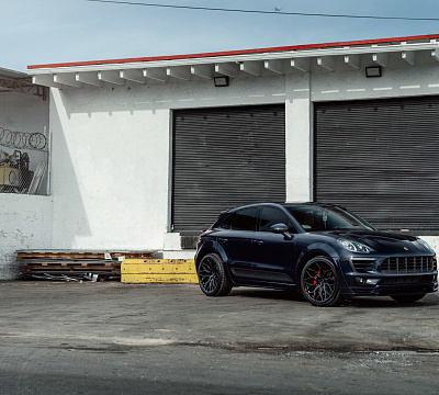 Фото дисков Vossen HF-2 на Porsche Macan I