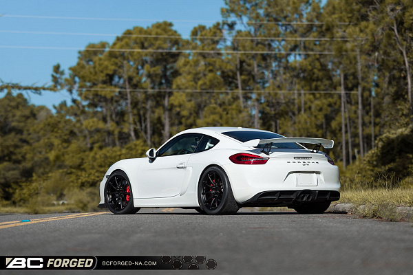 Фото дисков BC Forged RZ10 Черный сатин на Porsche Cayman II