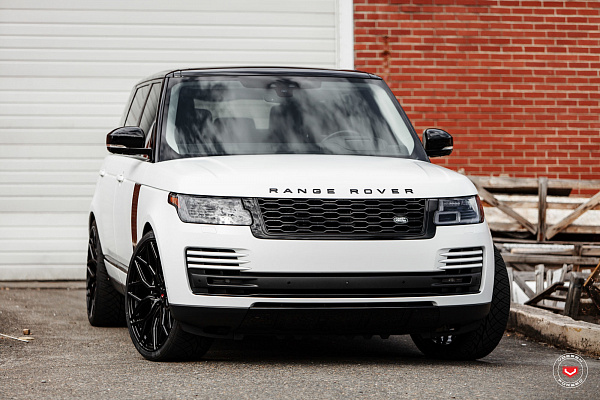 Фото дисков Vossen S17-01 Глянцевый тонированный лак на Range Rover IV