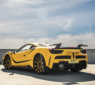 Фото дисков Savini SV50 на Ferrari 488
