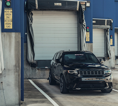 Фото дисков Vossen HF-1 на Jeep Grand Cherokee IV