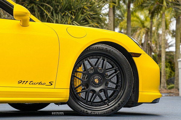 Фото дисков Strasse Wheels SV8 Performance Черный матовый на Porsche 911 VII