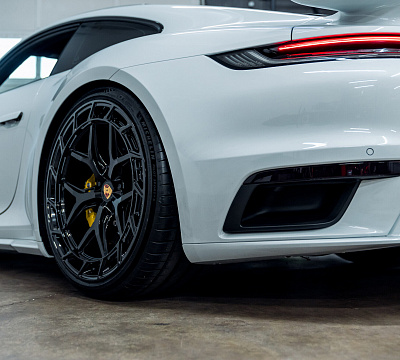 Фото дисков Vossen LC3-01T на Porsche 911 VIII