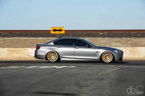 Фото дисков HRE 301M Сатиновое золото на BMW 5/M5 (F10)