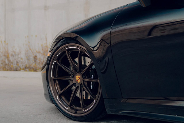 Фото дисков Brixton Forged R11-RS Сатиновая темная бронза на Porsche 911 VIII