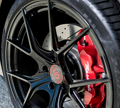 Фото дисков Strasse Wheels SM5R Deep Concave Monoblock на Maserati GranTurismo I