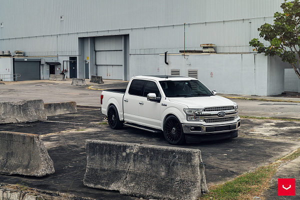 Фото дисков Vossen HF-8 Черный глянец на Ford F-150 XIII