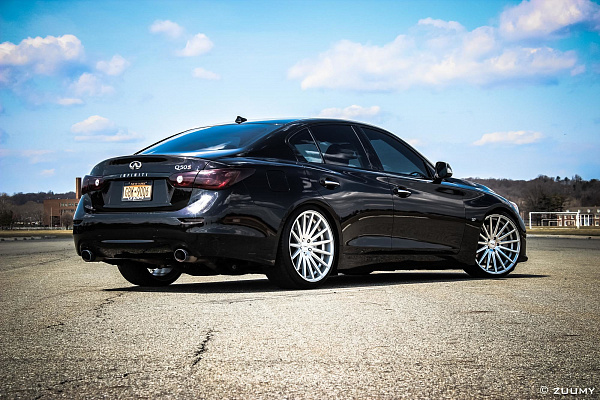 Фото дисков Vossen VFS-2 Серебро на Infiniti Q50