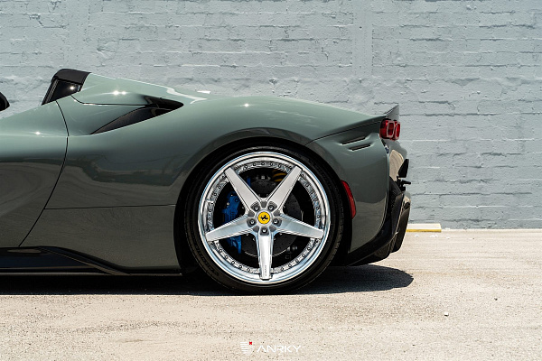 Фото дисков Anrky RS5.3 Полированный лак на Ferrari SF90